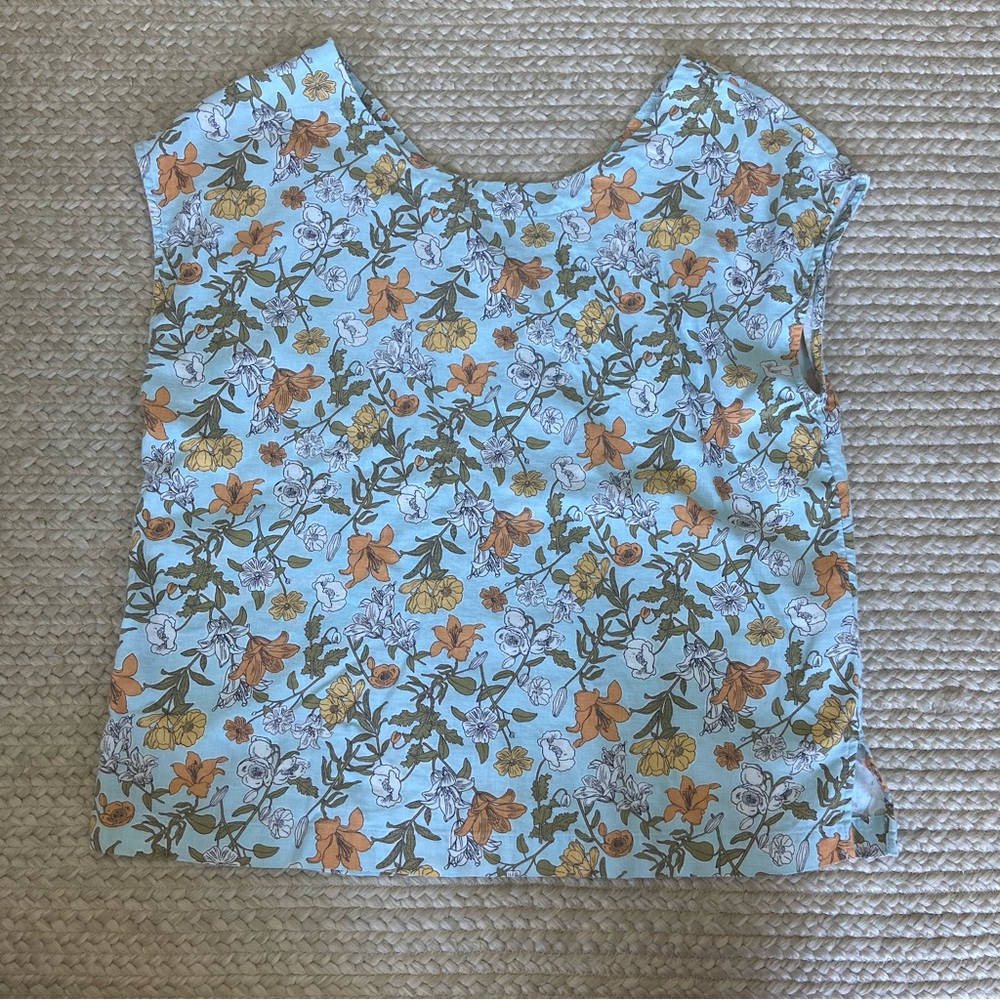 Cynthia Rowley Blue Floral Linen Button Back Top π - Picture 4 of 10